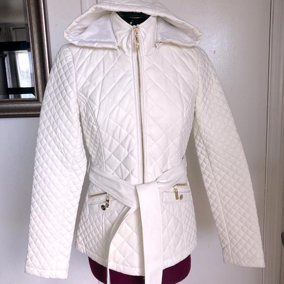 Guess Puffer jacket with Gold accent - Picture 1 of 11
